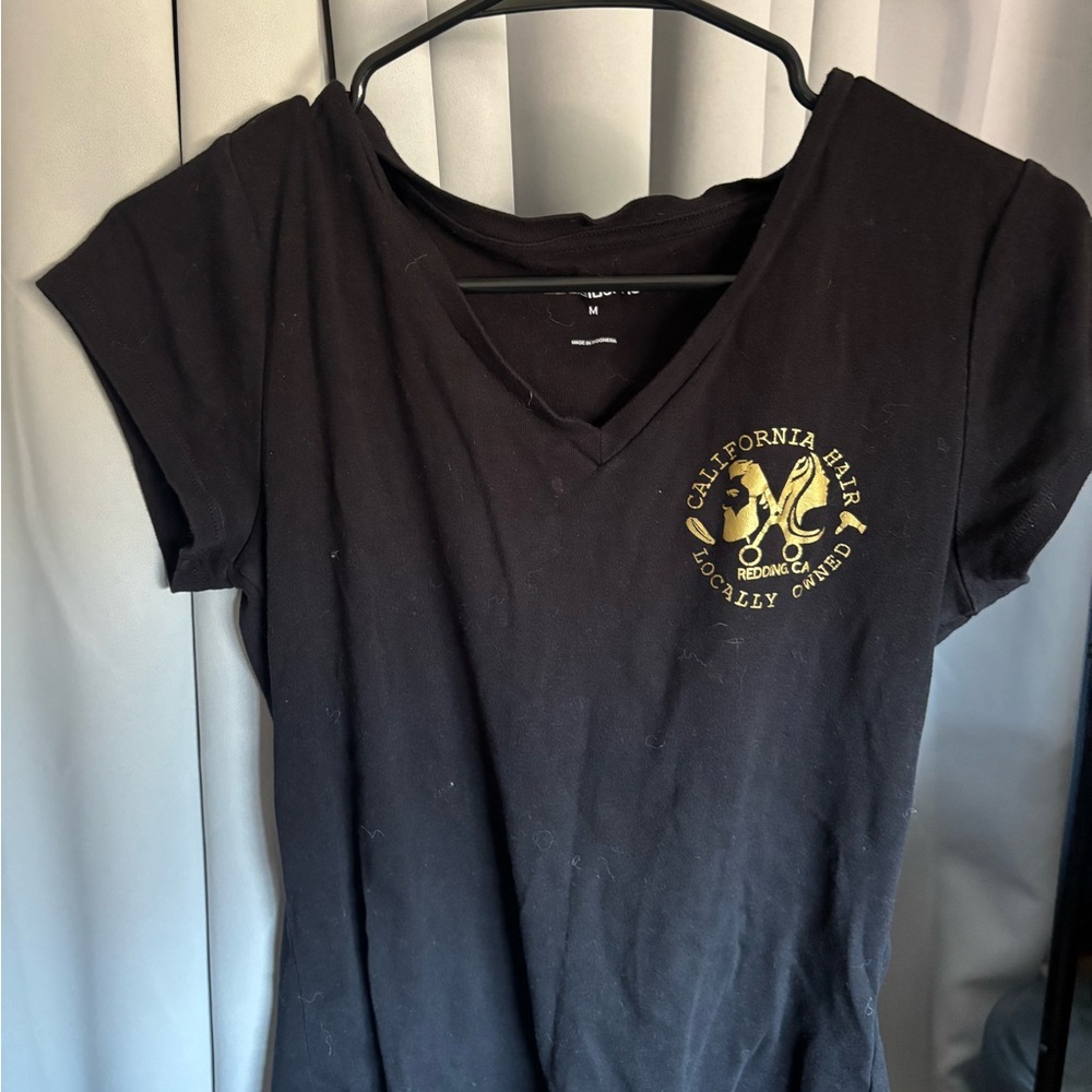Liz Claiborne Black Tee with Gold Graphic
